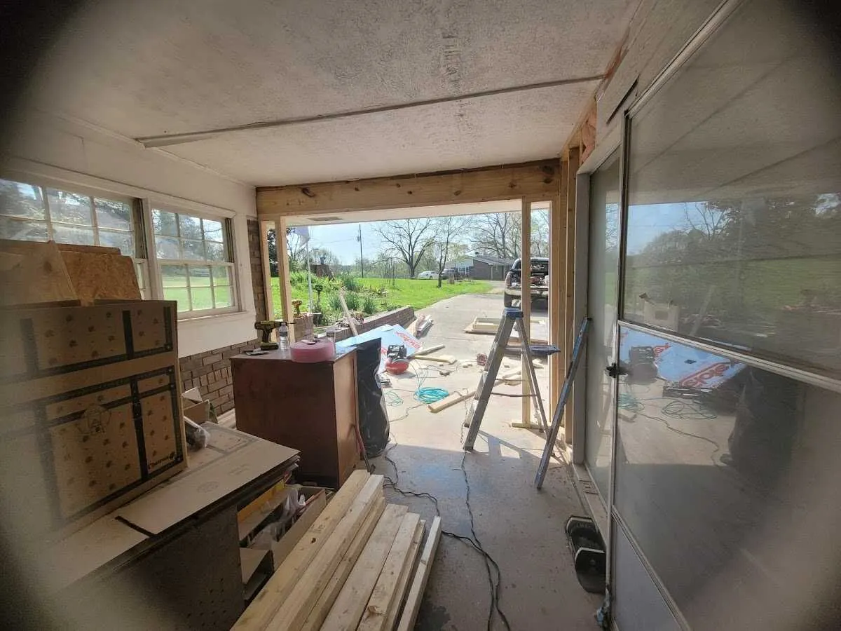 Air movers and dehumidifier for Drying & Dehumidification in Mena